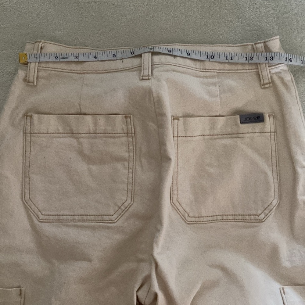 Joe’s Jeans Wide Leg Cargo Pants, in Ecru Size 27 - Picture 9 of 12
